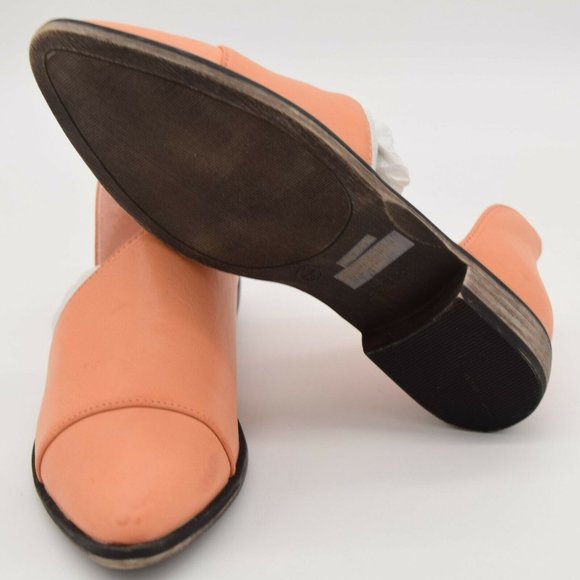 Bamboo Womens Masterpiece-01M Cut Out Flat Ankle Boot US Size 7 Blush New - Picture 5 of 6